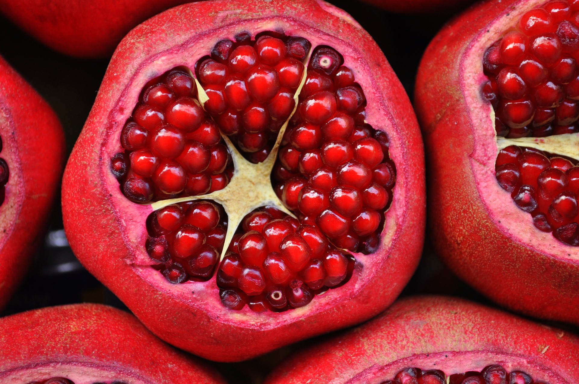pomegranate-3383814_1920 (002)